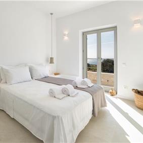 5 bedroom villa with pool near Aliki, Paros, sleeps 10